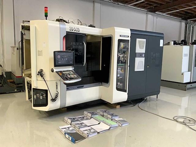 2017 dmg mori nhx 4000 horizontaal 4-assige cnc-bewerkingscentrum - afbeelding 1 van  23