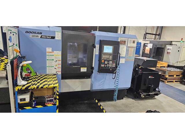 2017 doosan dnm 350/5ax cnc universele machinecentrum - afbeelding 4 van  11