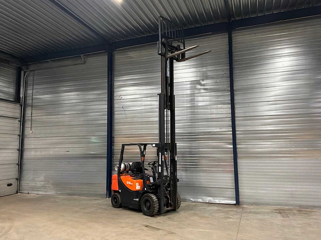 2017 doosan g25gp vorkheftruck - afbeelding 21 van  34