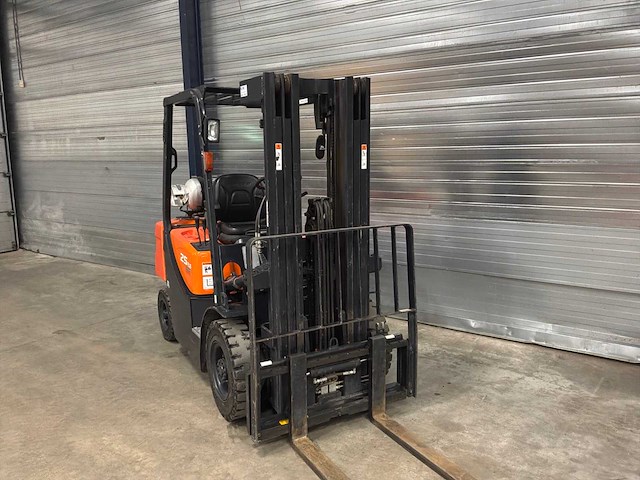 2017 doosan g25gp vorkheftruck - afbeelding 32 van  34