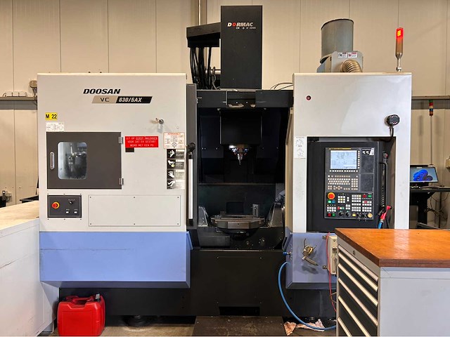 2017 doosan vc 630/5ax cnc universal machinecentrum - afbeelding 12 van  22