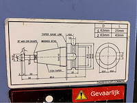 2017 doosan vcf 850lsr cnc universele machinecentrum - afbeelding 4 van  27
