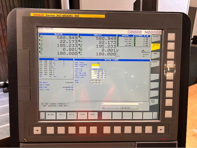 2017 doosan vcf 850lsr cnc universele machinecentrum - afbeelding 25 van  27