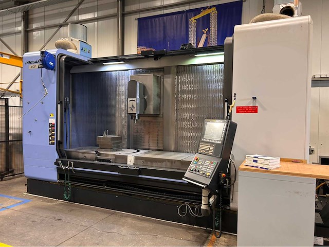 2017 doosan vcf 850lsr cnc universele machinecentrum - afbeelding 16 van  21