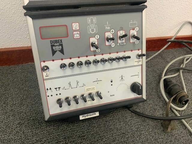 2017 dubex 8-87001 27 meter veldspuit met computer - afbeelding 14 van  20