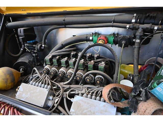 2017 dubex 8-87001 27 meter veldspuit - afbeelding 7 van  16