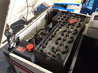 2017 dulevo 90eh zelfrijdende veegmachine - afbeelding 7 van  7