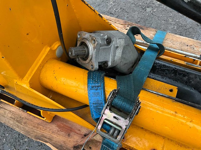 2017 effer crane 100/2s autolaadkraan - afbeelding 9 van  19