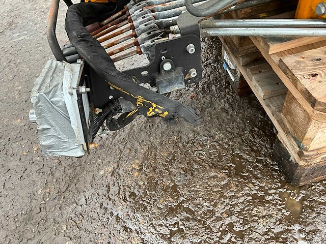 2017 effer crane 100/2s autolaadkraan - afbeelding 15 van  19