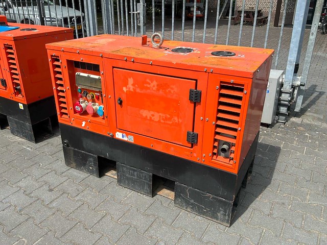 2017 europower eps113tde noodstroomaggregaat - afbeelding 1 van  10