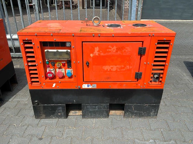 2017 europower eps113tde noodstroomaggregaat - afbeelding 2 van  10