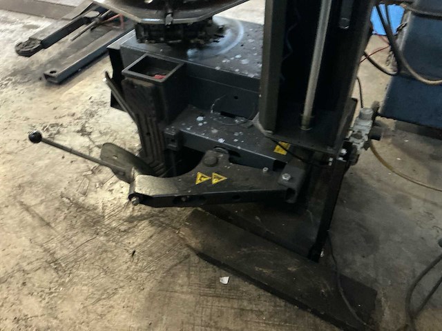 2017 fabbri bl-202b banden de-en montageapparaat - afbeelding 4 van  14