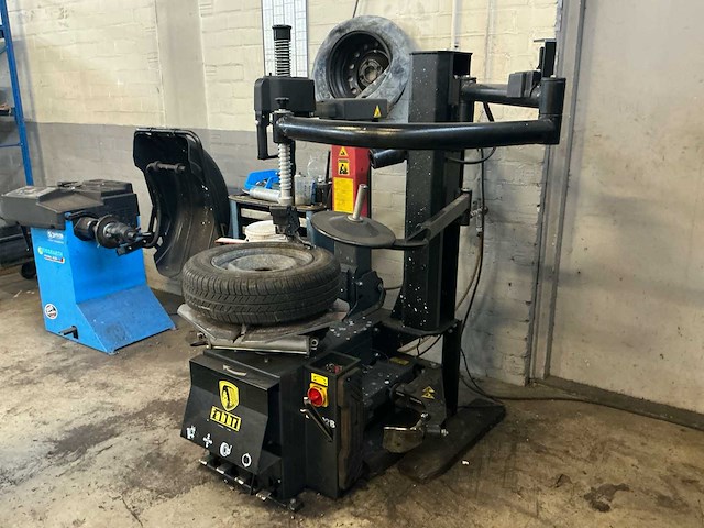 2017 fabbri bl-202b banden de-en montageapparaat - afbeelding 1 van  14