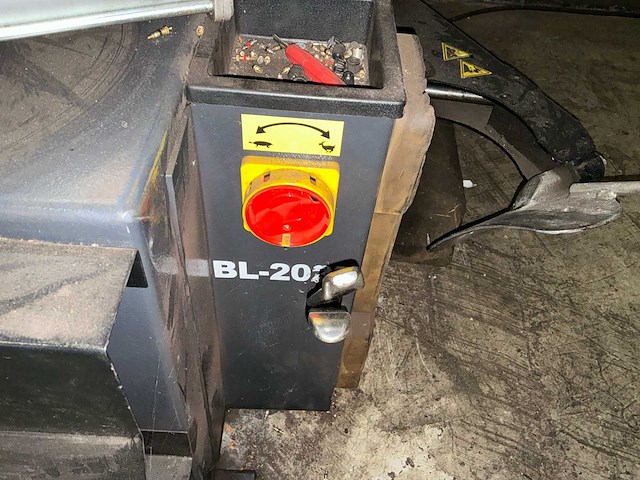 2017 fabbri bl-202b banden de-en montageapparaat - afbeelding 11 van  14