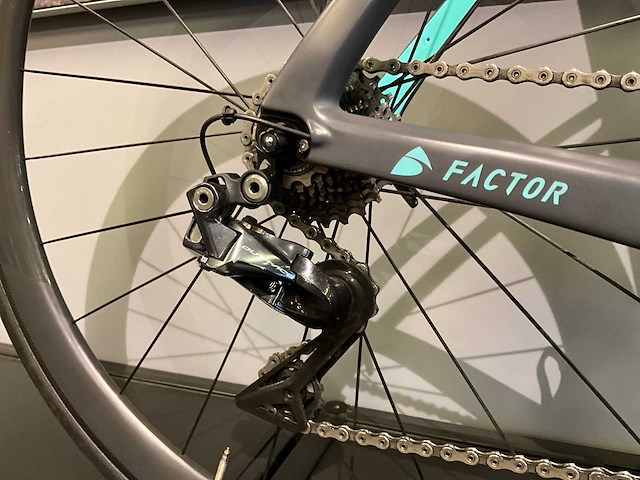 2017 factor one racefiets - 56cm - afbeelding 11 van  11