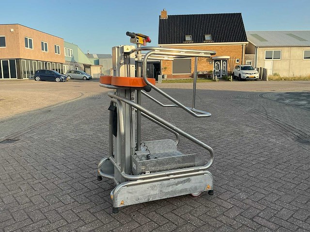 2017 farone elevah40 hoogwerker - afbeelding 1 van  13