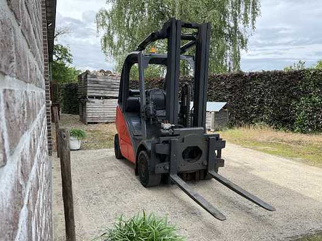 2017 fenwick linde h25t-02 vorkheftruck - afbeelding 5 van  8
