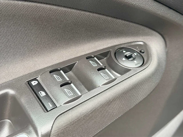 2017 ford c-max 1.0 ambiente personenauto - afbeelding 6 van  17