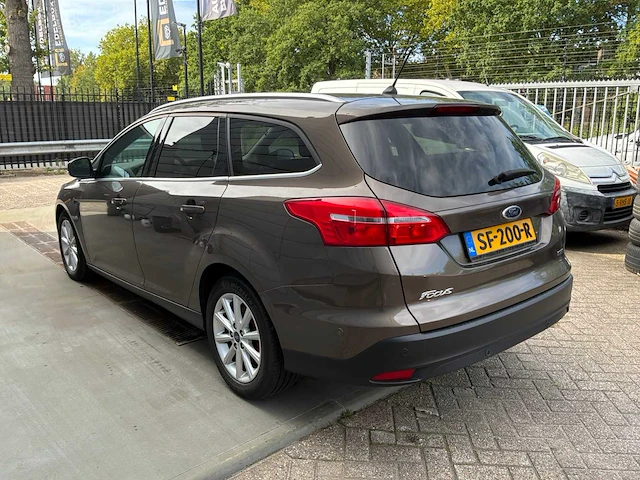 2017 ford focus wagon 1.0 titanium personenauto - afbeelding 17 van  23