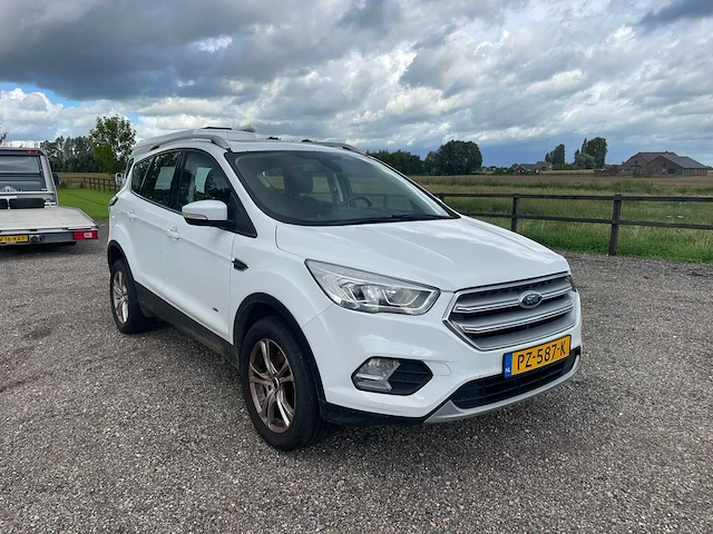 2017 ford kuga 1.5 ecob. automaat pano titanium personenauto - afbeelding 11 van  17