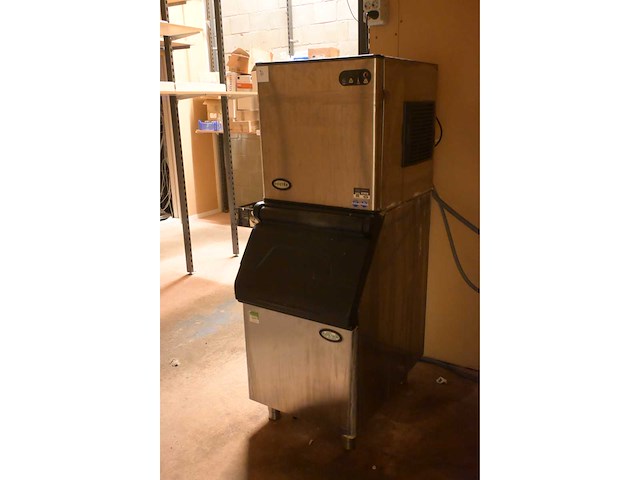 2017 foster f132 a ix 230 ijsblokjesmachine - afbeelding 5 van  5