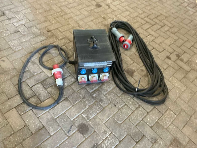 2017 friand f20 mobiele bouwstroomverdeler 63 a / 400 v met krachtstroomkabel - afbeelding 1 van  7
