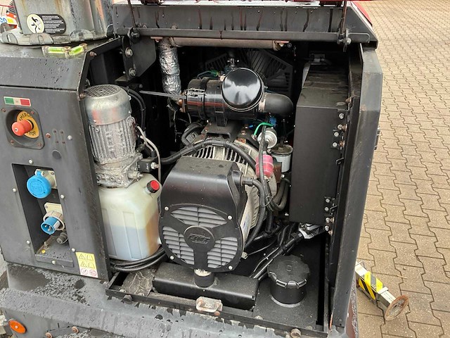 2017 generac mobile products vb9 v20 lichtmast aanhangwagen - afbeelding 2 van  18