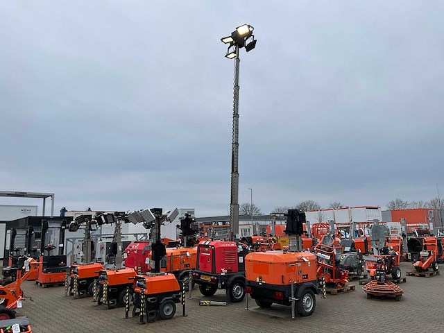 2017 generac mobile products vb9 v20 lichtmast aanhangwagen - afbeelding 1 van  18