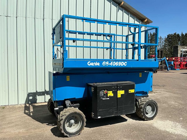 2017 genie gs-4069dc hoogwerker - afbeelding 1 van  8