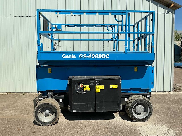 2017 genie gs-4069dc hoogwerker - afbeelding 4 van  8