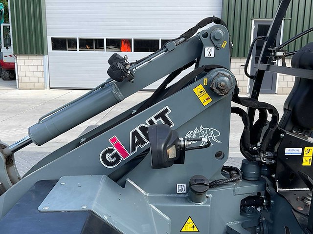 2017 giant v5003 x-tra hd 45+ shovel (c) - afbeelding 5 van  29