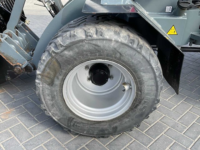 2017 giant v5003 x-tra hd 45+ shovel (c) - afbeelding 6 van  29