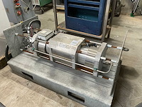 2017 globe gl gas mk 30-40 luchtgedreven gasdrukversterker - afbeelding 1 van  6