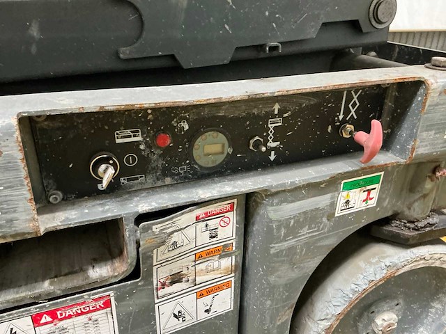 2017 haulotte compact 10 hoogwerker - afbeelding 7 van  17