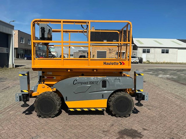 2017 haulotte compact 10 rte hoogwerker - afbeelding 1 van  27