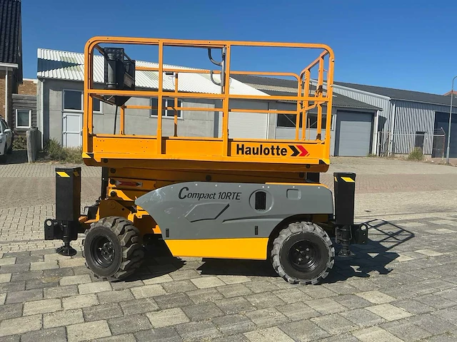 2017 haulotte compact 10 rte hoogwerker - afbeelding 1 van  19