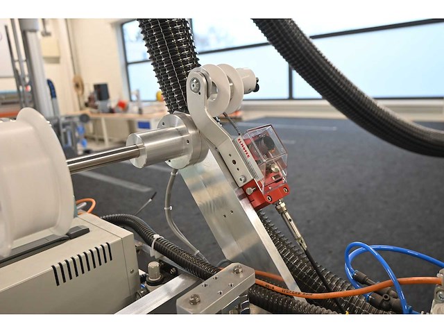 2017 hegla / knoll busbar makerp-3330 / luftkissentisch lt 9020 (kantelbare) vacuüm, soldeer tractor en isoleer assemblage tafel - afbeelding 3 van  44