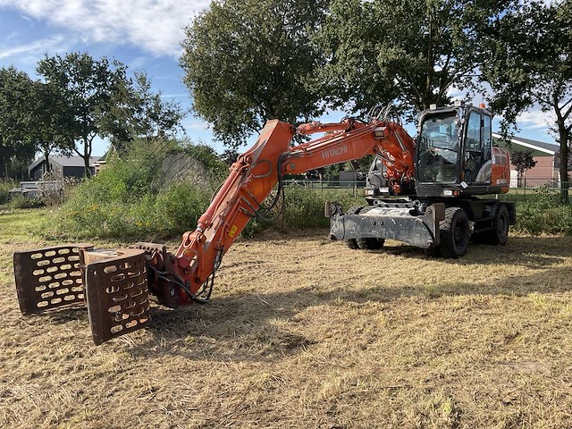 2017 hitachi zaxis 140 w-6 wheeled excavator - afbeelding 1 van  31