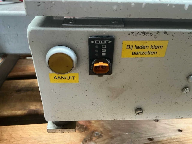 2017 htz dpk 800 e elektrische dakplatenklem 400 kg - afbeelding 4 van  16
