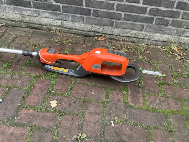 2017 husqvarna 536lihe3 heggenschaar - afbeelding 2 van  4