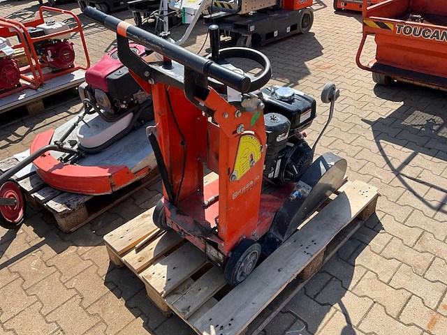 2017 husqvarna fs400lv asfaltzaagmachine / betonzaagmachine - afbeelding 5 van  11