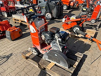 2017 husqvarna fs400lv asfaltzaagmachine / betonzaagmachine - afbeelding 1 van  11