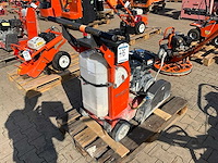 2017 husqvarna fs400lv asfaltzaagmachine / betonzaagmachine - afbeelding 7 van  11