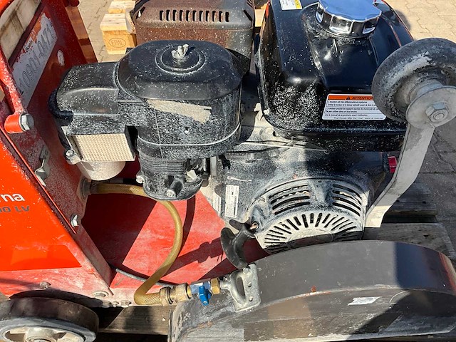 2017 husqvarna fs400lv asfaltzaagmachine / betonzaagmachine - afbeelding 11 van  11