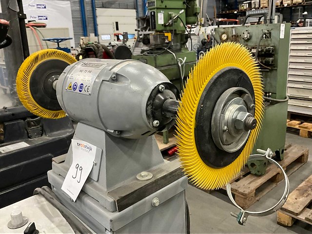 2017 huvema hu 73 pr dubbele borstelmachine - afbeelding 3 van  7