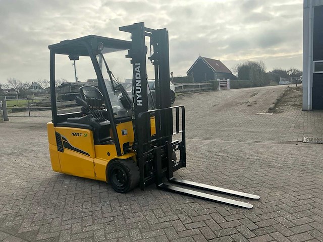 2017 hyundai 18bt-9 vorkheftruck - afbeelding 8 van  13