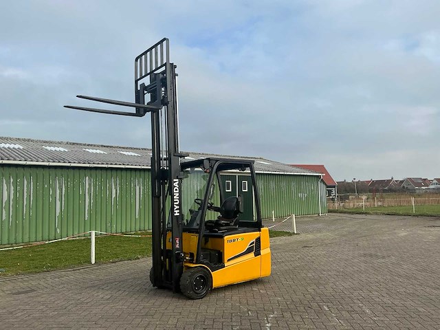 2017 hyundai 18bt-9 vorkheftruck - afbeelding 13 van  14