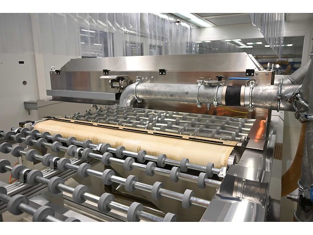 2017 ifg - eltosch grafix glas space unit met benteler aanvoer rollenbaan en uitvoer rollenbaan (c) - afbeelding 21 van  27