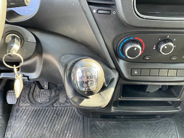 2017 iveco daily 3.0 cng bedrijswagen - afbeelding 17 van  37