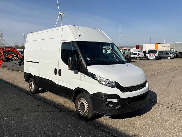 2017 iveco daily 3.0 cng bedrijswagen - afbeelding 35 van  37